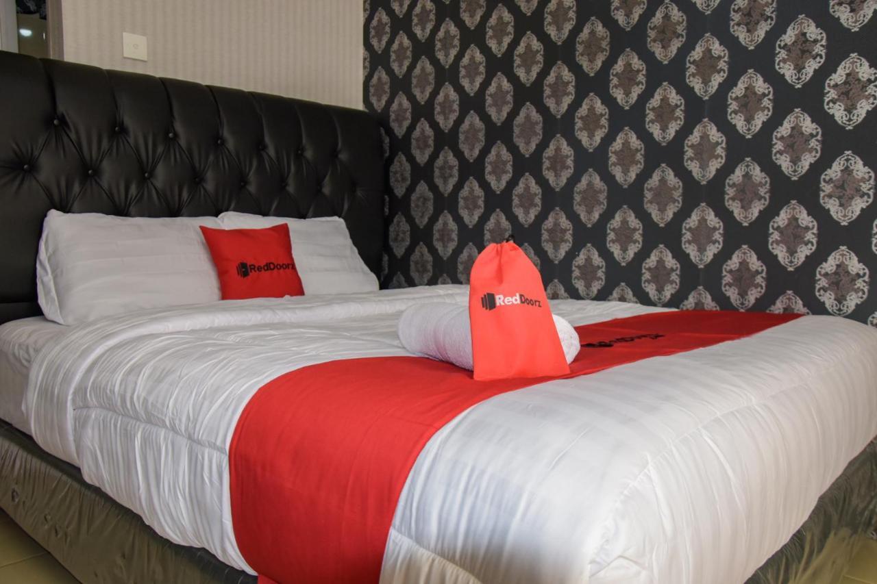 Reddoorz Apartment @ Serpong Green View ทังเกอรัง ภายนอก รูปภาพ