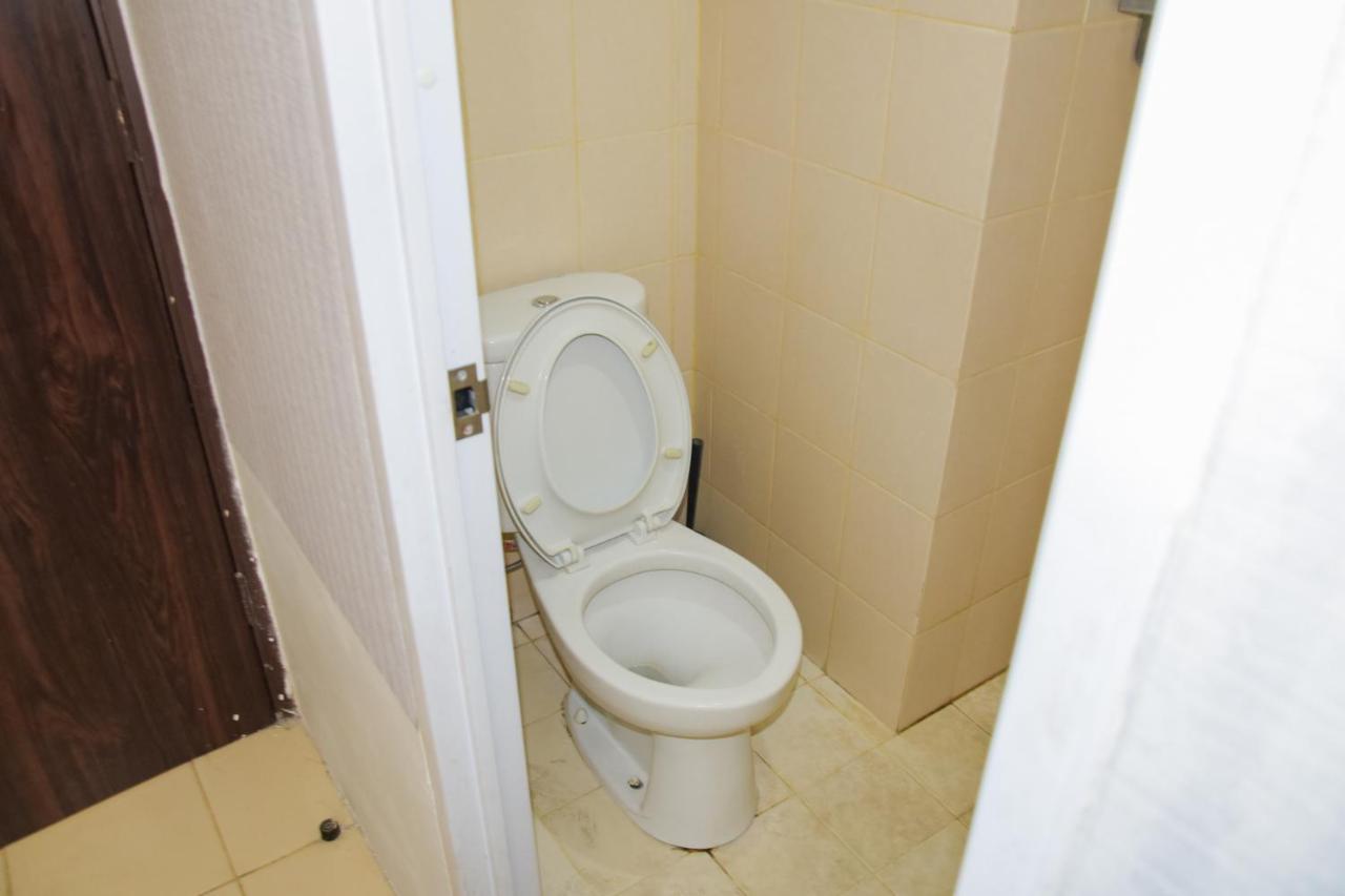 Reddoorz Apartment @ Serpong Green View ทังเกอรัง ภายนอก รูปภาพ