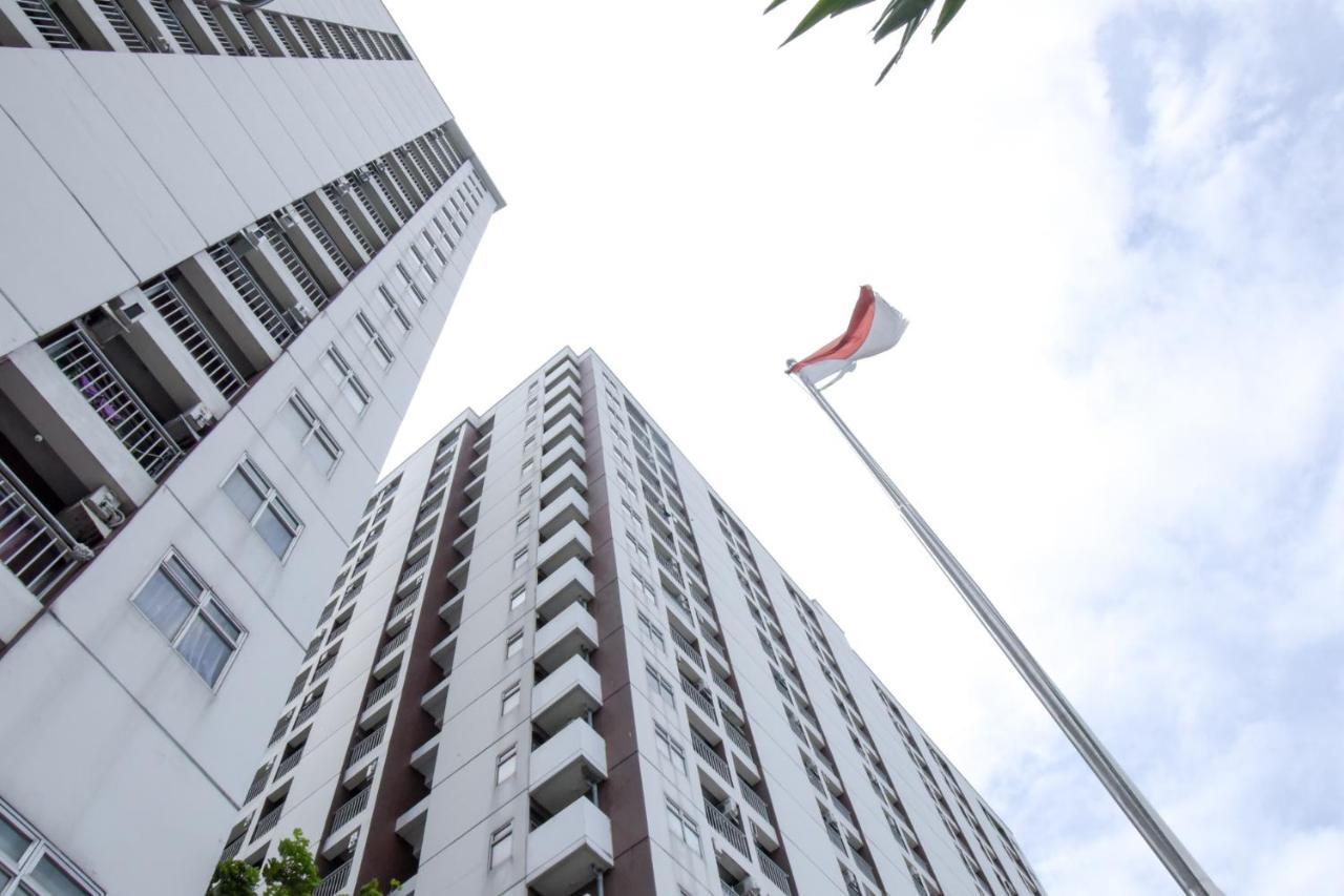 Reddoorz Apartment @ Serpong Green View ทังเกอรัง ภายนอก รูปภาพ